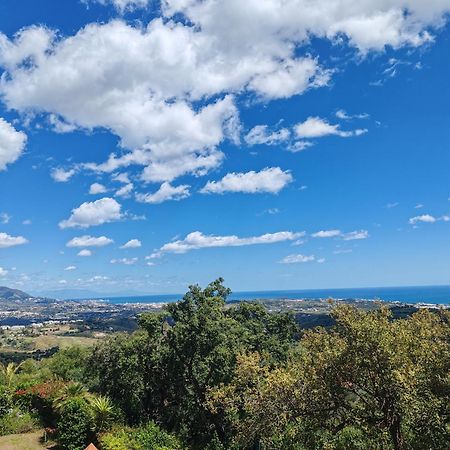 Luxury Apartment With Sea Views, Golf, Gym, Spa, 7 Pools Ojén Exteriör bild